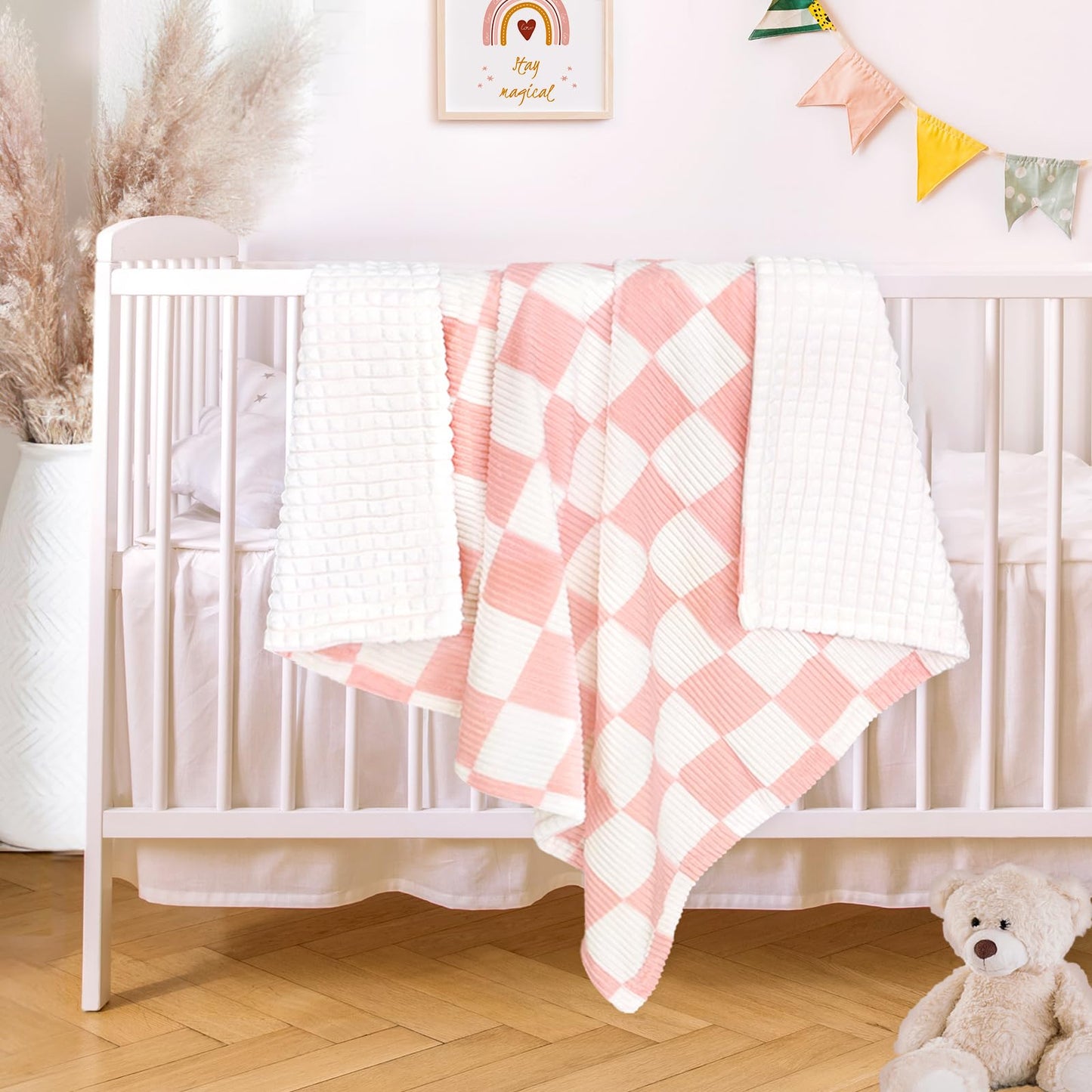 HOMRITAR Black and White Baby Blanket for Boys Ultra Soft Warm Lightweight Toddler Blanket with High Contrast Checkered, 3D Double Layer Fleece for Newborn Visual Touch Sensory 30x40 Inch