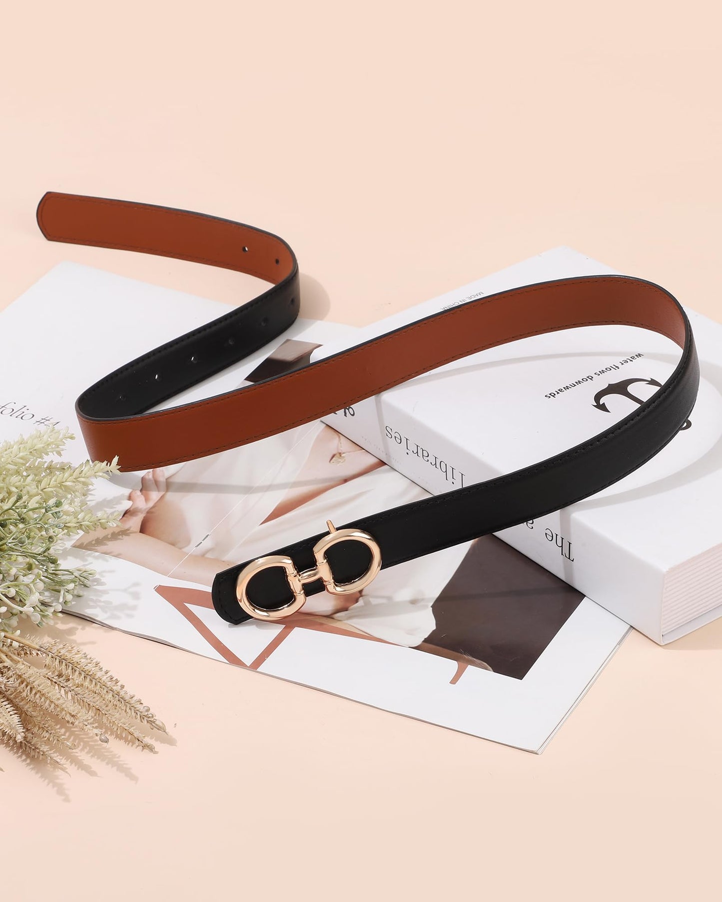 AWAYTR Reversible Belt for Women - Two-in-One Women Fashion Leather Belt for Jeans with Golden Buckle