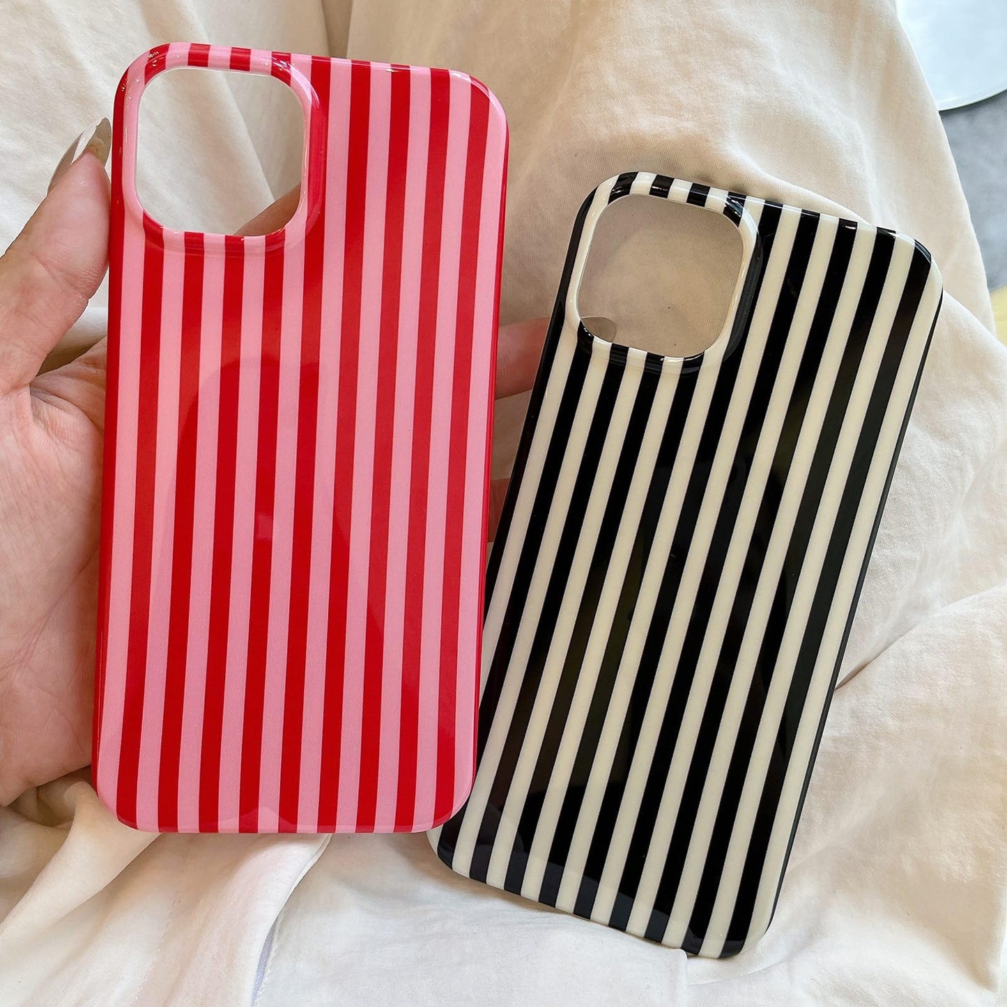 Cute Striped Phone Case Compatible with iPhone 14/13 6.1",Aesthetic Trendy Retro Stripe Pattern Chic Pretty Stylish Protective Girls Women Cover for iPhone 14/13-Black White